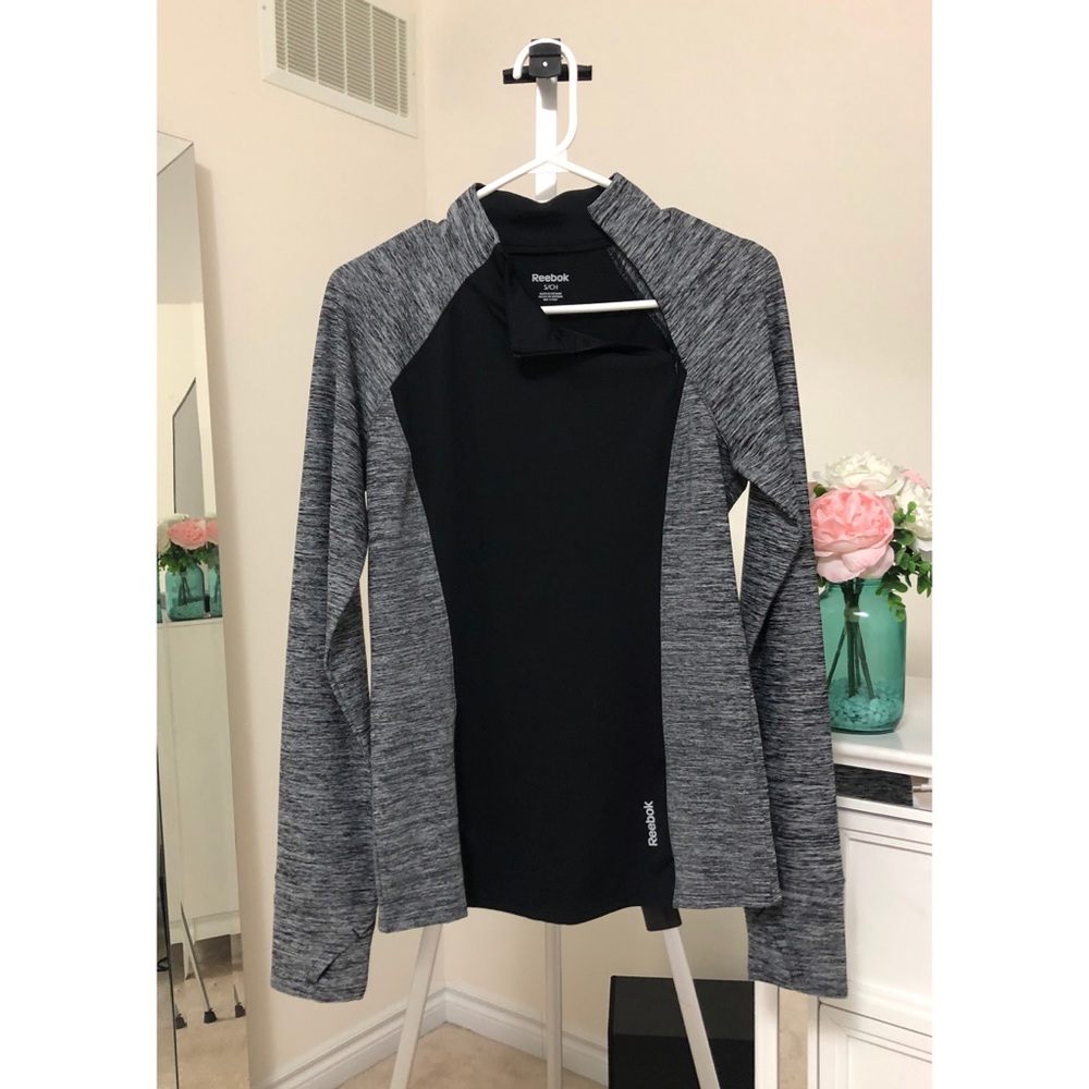 REEBOK LONG SLEEVE